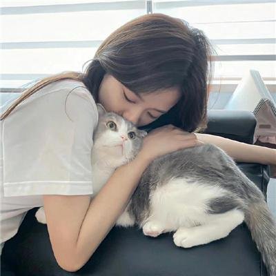 不是姐妹