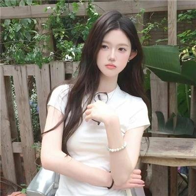住在海边的猫头鹰
